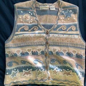 Vintage Button down Blue/tan vest with seashell details size medium